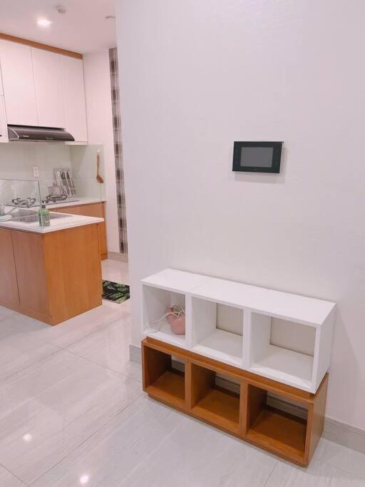 Near Fv Hospital,cresent Mall,secc * TP. Hồ Chí Minh