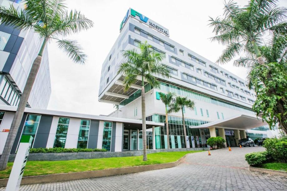 Near Fv Hospital,cresent Mall,secc Căn hộ TP. Hồ Chí Minh